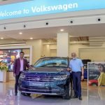 Mr. Ashish Gupta-Brand Director Volkswagen India and Mr. Shailesh Bhandari- Dealer Principal VW Pune inaugurate the new touchpoints