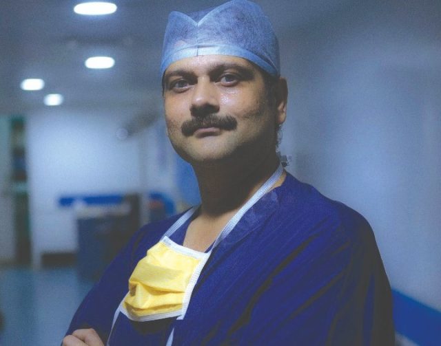 Dr. Abhijit Agashe, Consultant Orthopedic and Joint Replacement Surgeon at Sahyadri Hospitals